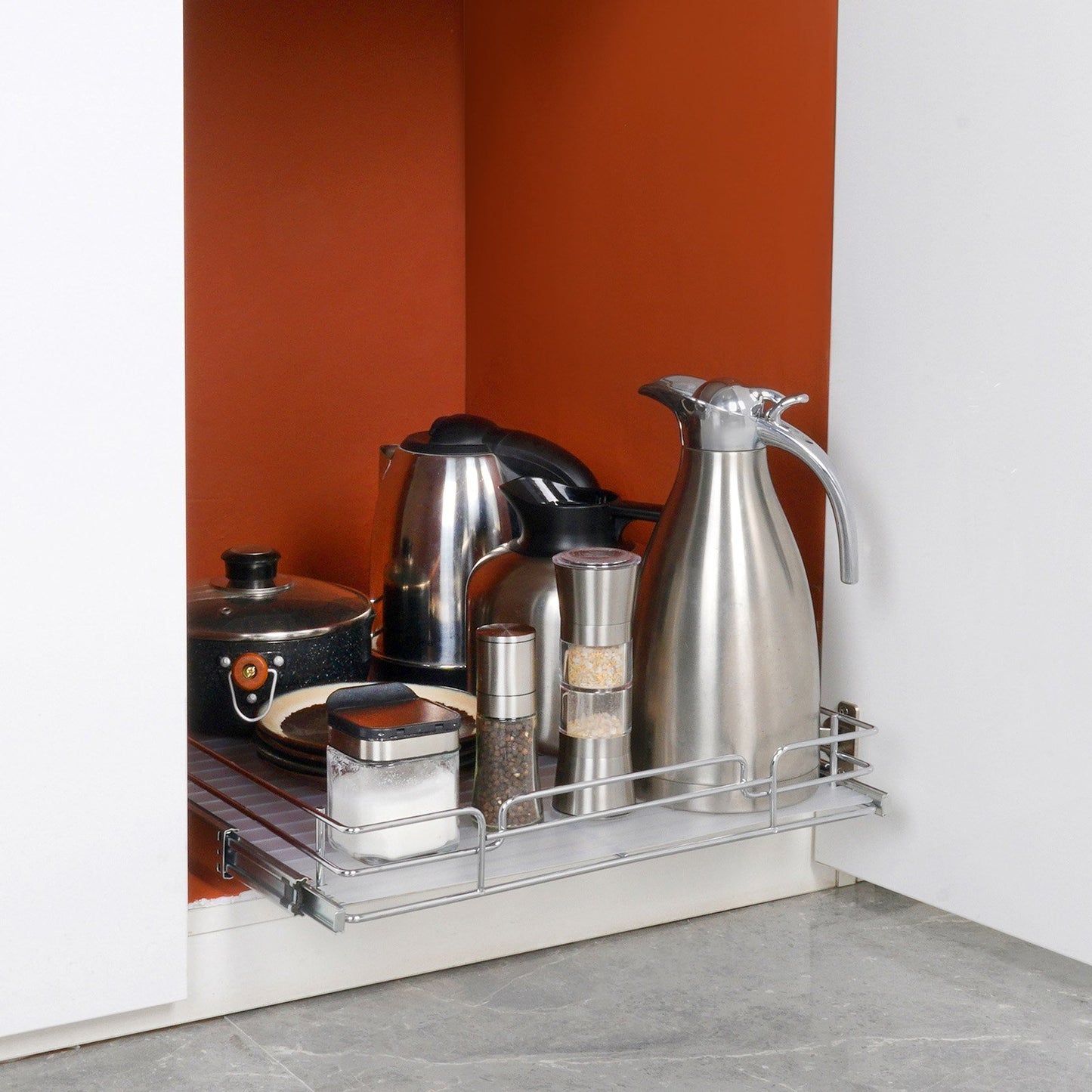 20"W x 21"D Pull Out Cabinet Organizer